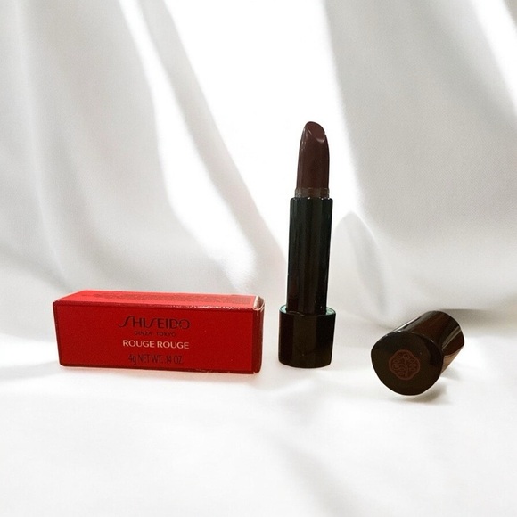 Shiseido Rouge Rouge Lipstick in RD620 Curious Cassis - Picture 1 of 3